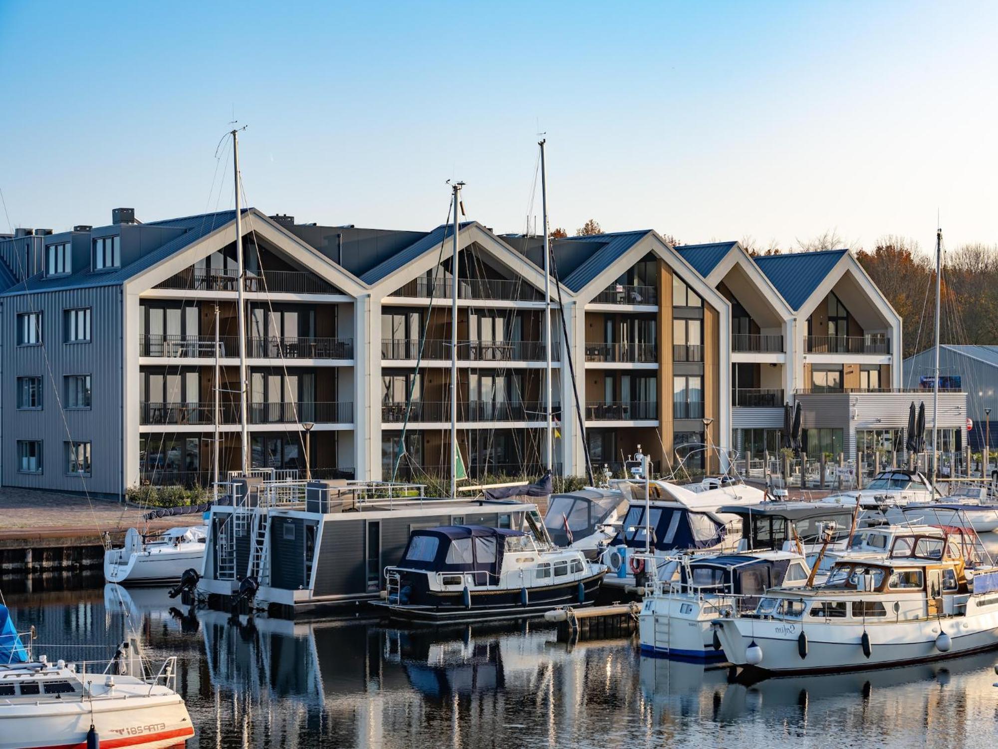 Luxury Apartment In R Sidence Marina Kamperland Pet Friendly Exterior foto